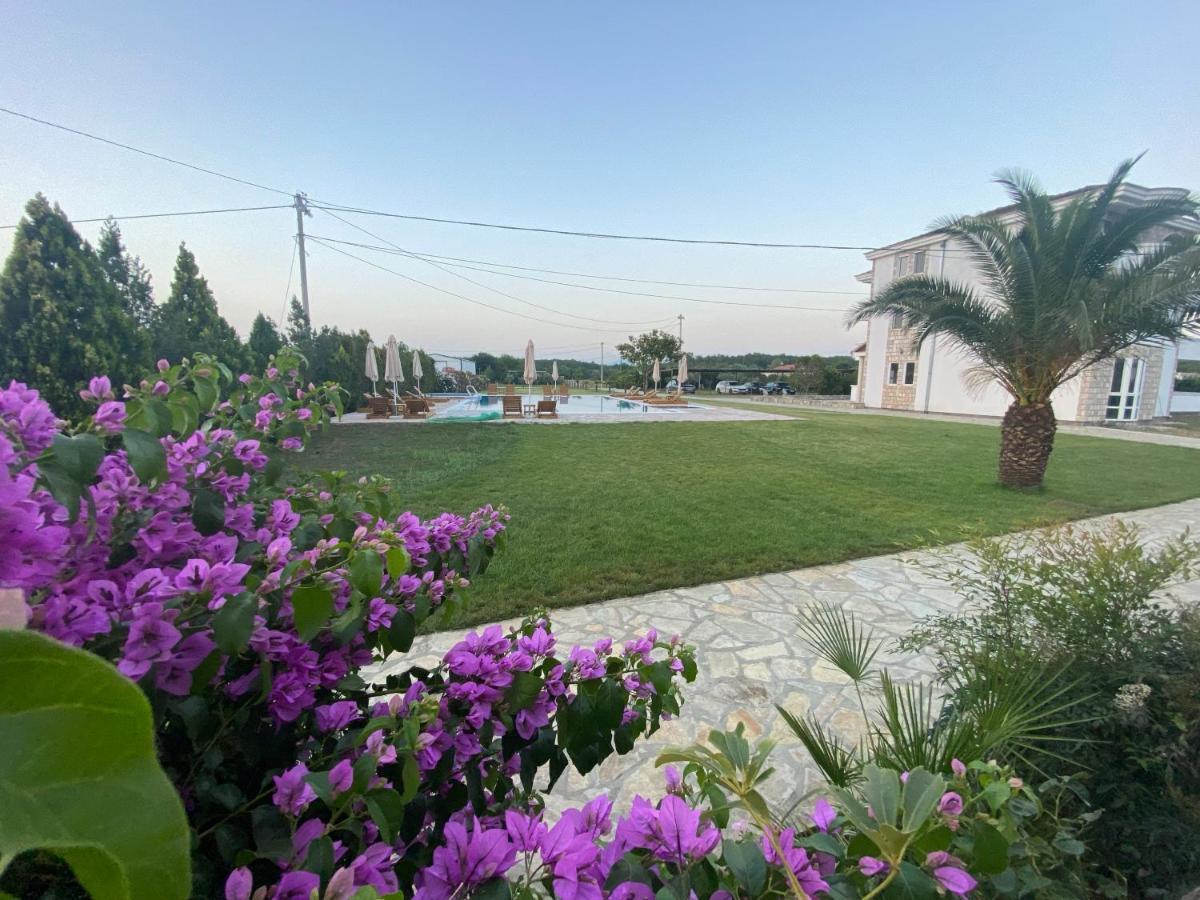 Apartments Catalic Ulcinj Extérieur photo